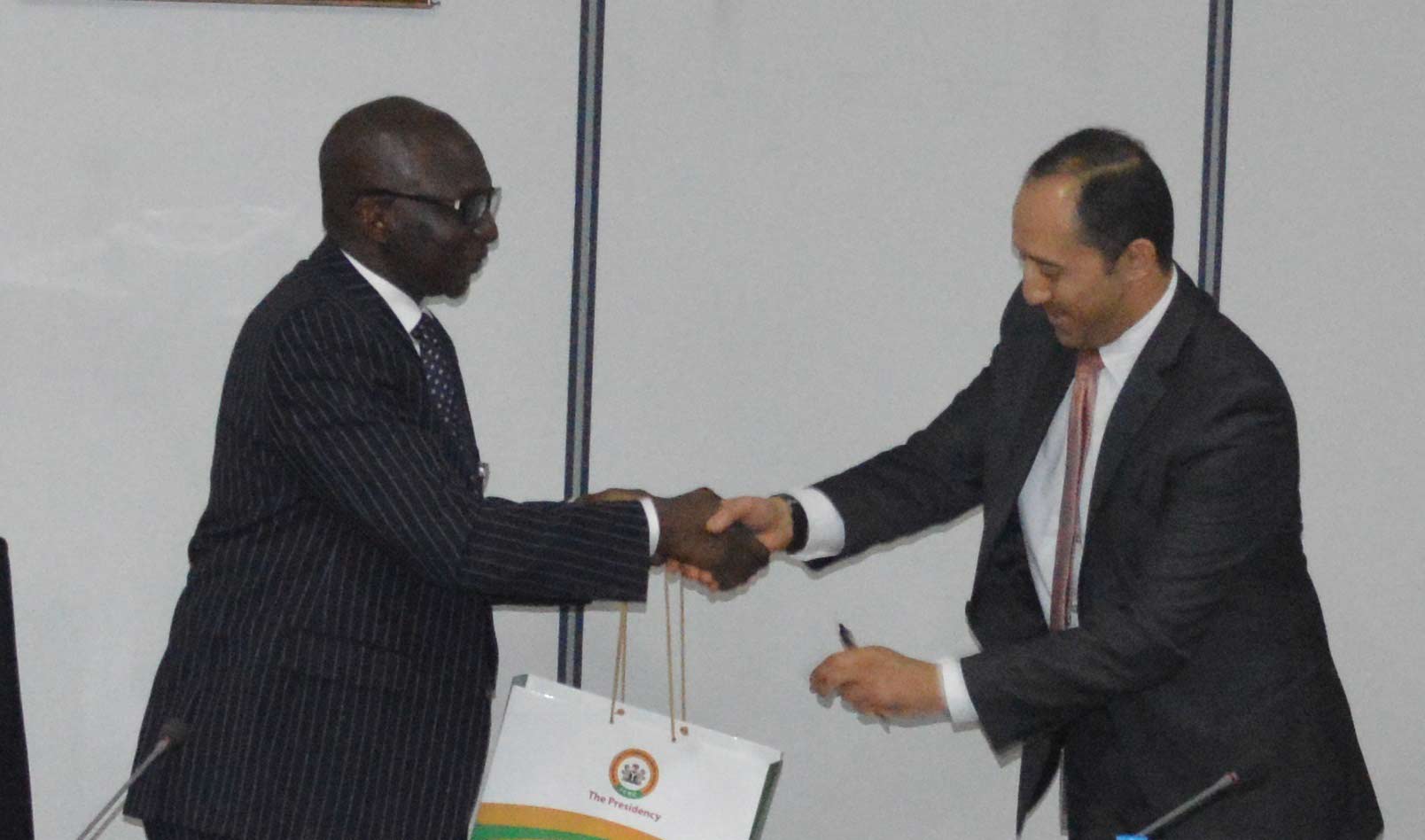 (L –R) ICRC DG, Mr. Aminu Diko with Mr. Moataz Elsaid, Senior Economist of the African Department, IMF in Nigeria