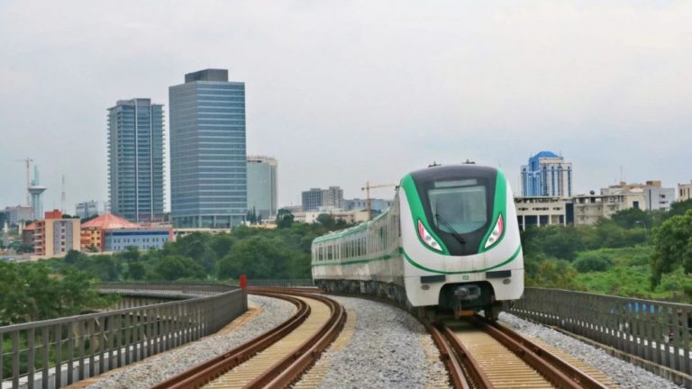 Govt should use PPP to revive hundreds of non-performing projects that litter the environment