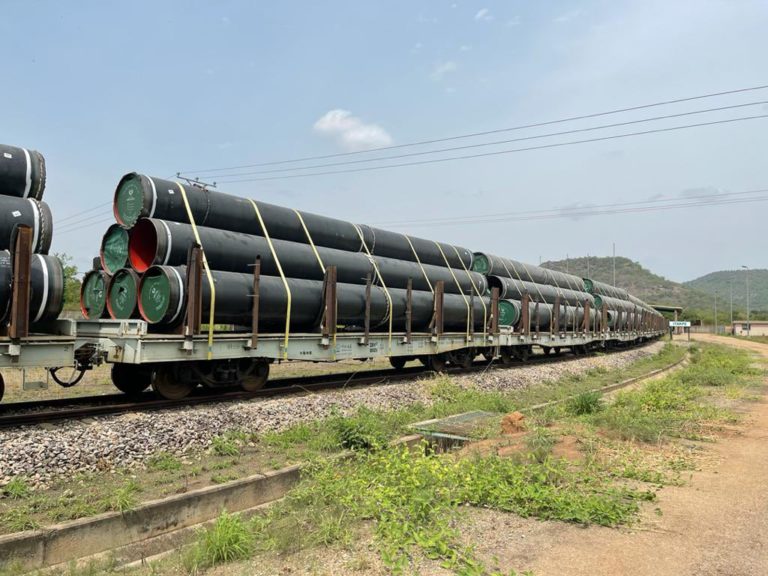 NNPC DELIVERS 96 $2.8BN AKK PROJECT PIPES BY RAIL TO ITAKPE