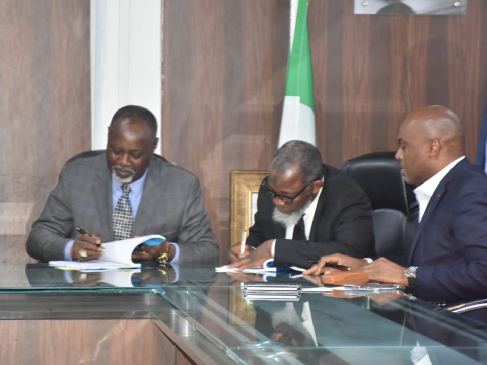Signing of the Commercial Close for Onitsha River Port Concession