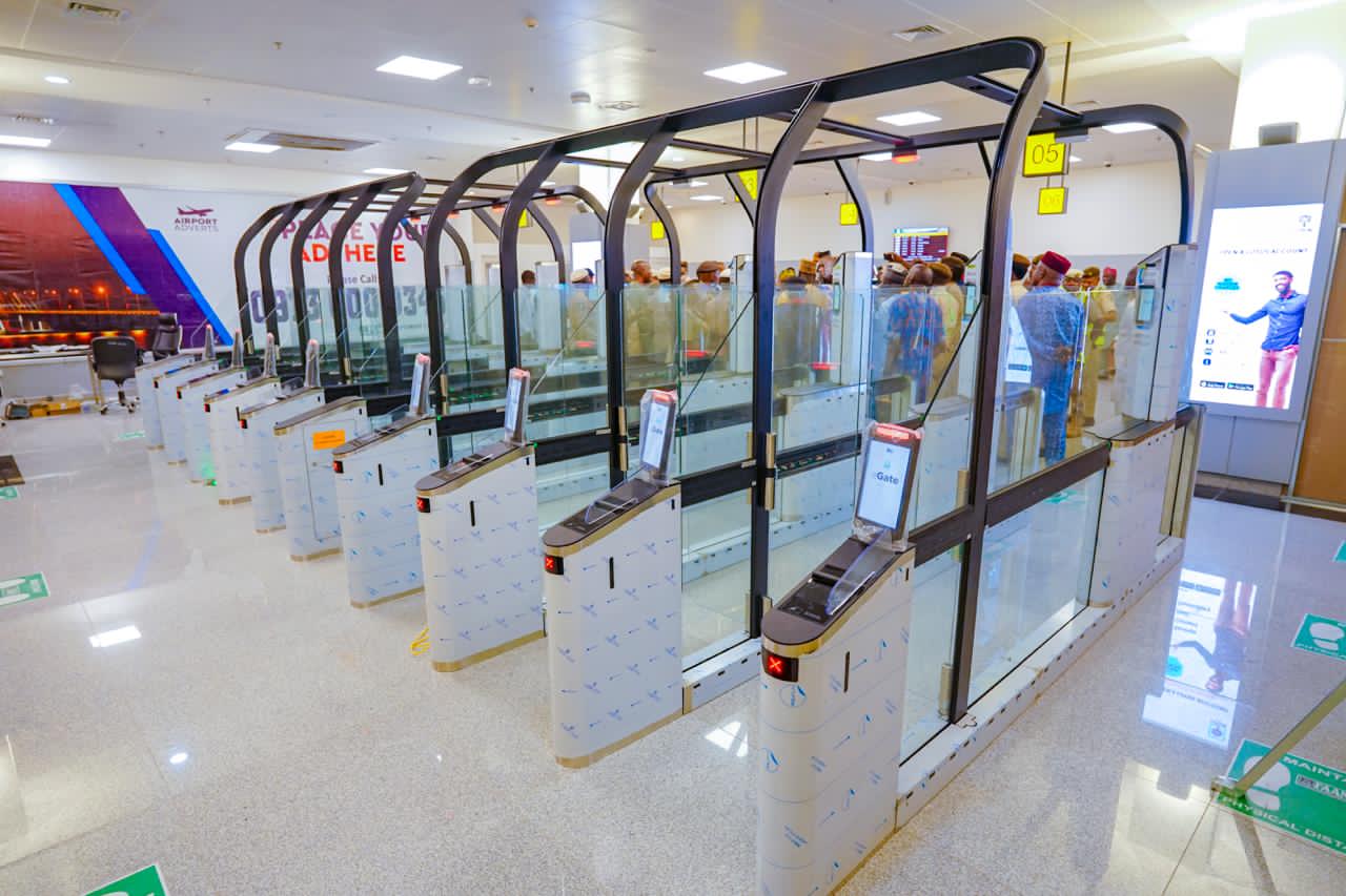 Immigration E - Gates